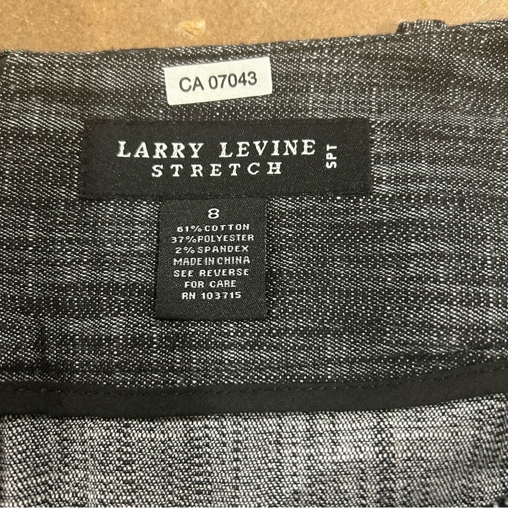 Larry Levine Stretch Grey Pencil Skirt Size 8 | Button Front | Workwear - Picture 8 of 8